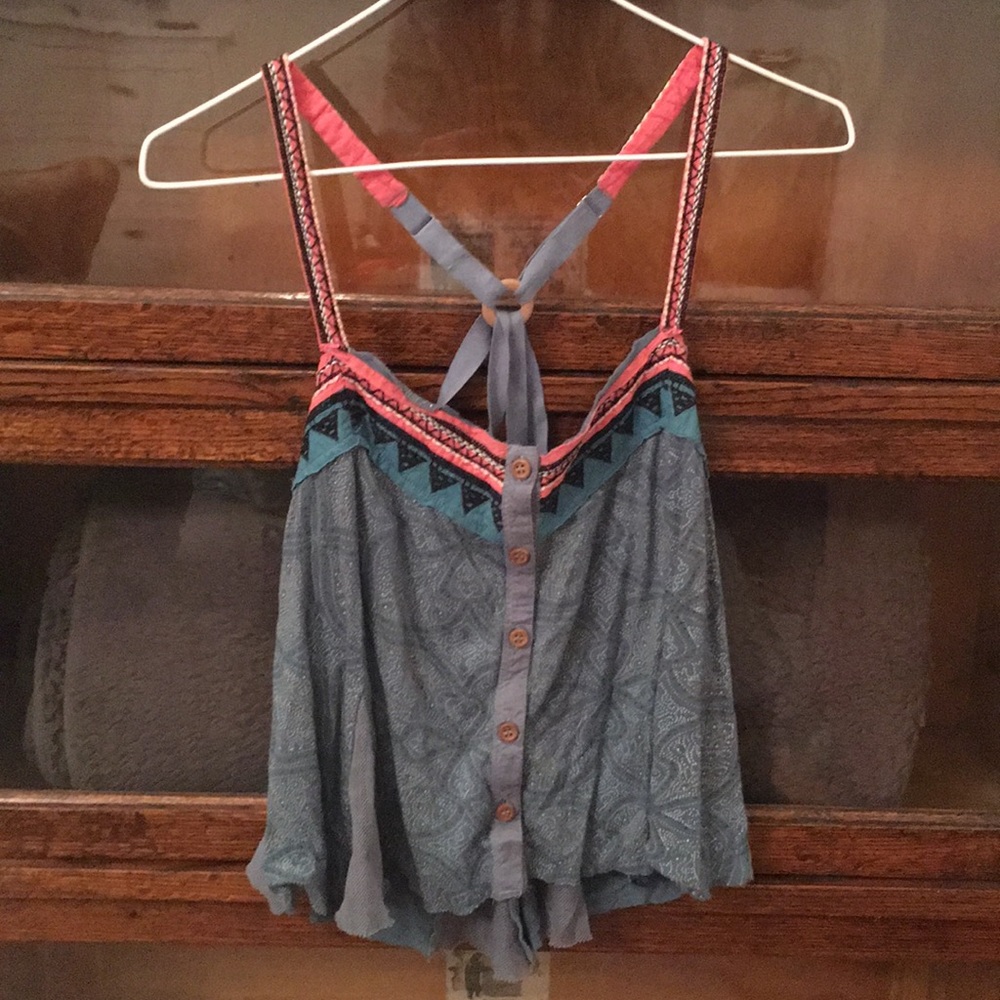 Cute Free People crop too tank top.